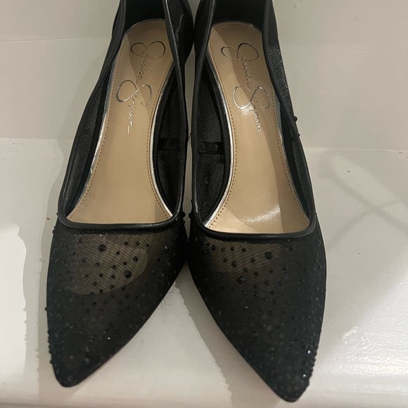 Jessica Simpson Size 9 Black Pumps - Picture 4 of 6